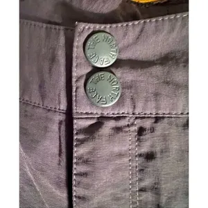 The North Face Pants Womens 4 Nylon Convertible Zip Off Cargo Straight Leg Gray thumbnail 4