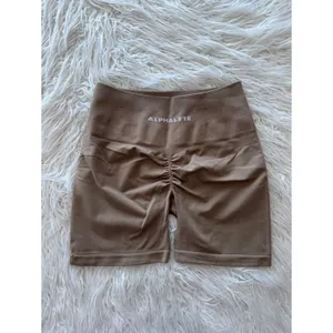 Alphalete Amplify Ultra High Rise Biker Short 4.5” Chai Size Medium thumbnail 4
