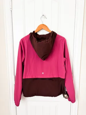 Senita Athletics Nora Windbreaker in French Rose/ Fossil Jacket Size Small thumbnail 2