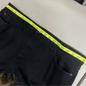 LEE Regular Fit Mid Rise Bootcut Jeans Washed Black Size 18M thumbnail 6