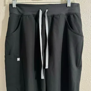 Figs Technical Collection Scrubs thumbnail 4