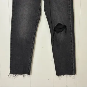 Levi’s Wedgie Straight Jeans Women’s 28 Black Distressed High Rise Raw Hem thumbnail 3