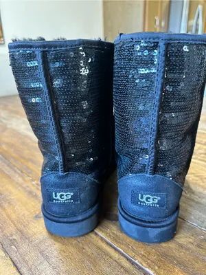 Women's UGG Australia Classic Short Cosmos Black Sequin Boots Size thumbnail 3
