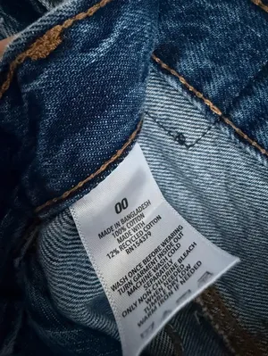 Aeropostale Vintage High Rise Shorty Distressed Denim Shorts 00 thumbnail 2