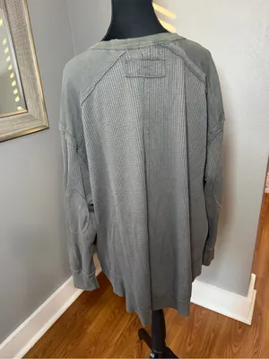 We The Free Owen Waffle Knit V Neck Boho Elbow Patch Top Grey Small. thumbnail 5