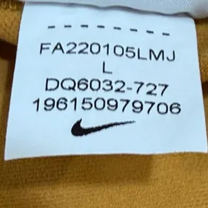 NIKE Mustard Tank Light Seamless Crop Athletic Top Womens Large NWOT thumbnail 3