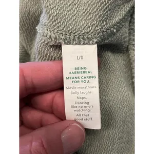 Aerie Hoodie Womens Large Green Full Zip Cropped Terry Cargo Pockets Sweatshirt thumbnail 9