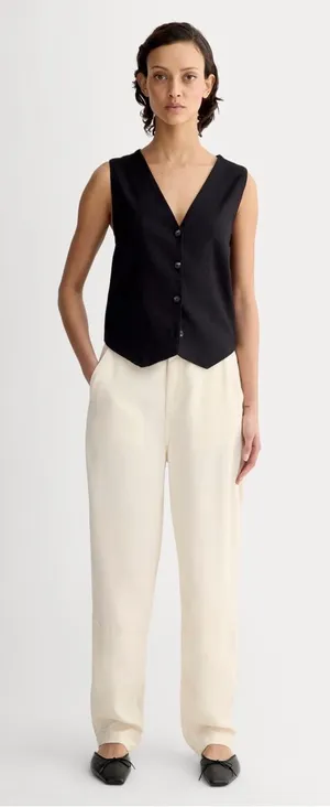 NWOT Everlane The TENCEL™ Relaxed Chino thumbnail 1