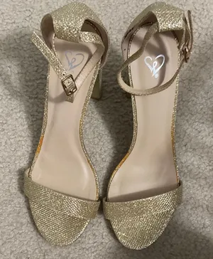 Elegant Gold Lulus Women's Heels thumbnail 1