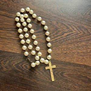 Vintage Pearl Cross Necklace Ivory Gold thumbnail 5