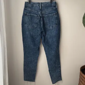 Old Navy High Rise OG Straight Secret Slim Pockets 80s Acid Wash Denim thumbnail 3