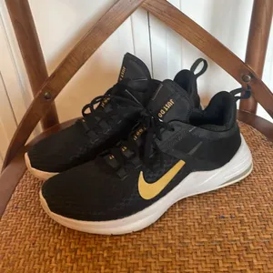 Nike Air Max Trainer 2 Bella black sneakers 6.5 thumbnail 11