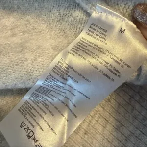 Elegant Light Gray Turtleneck Sweater‎ Size M thumbnail 5