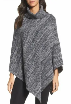 Barefoot Dreams CozyChic Point Dume Poncho OS Blue Marbled EUC Top thumbnail 1