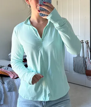 Tommy Bahama Golf Zip Up thumbnail 3