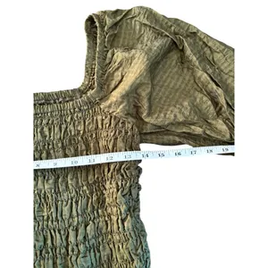 Old Navy Women's Dark Green Puff Sleeve Top thumbnail 3