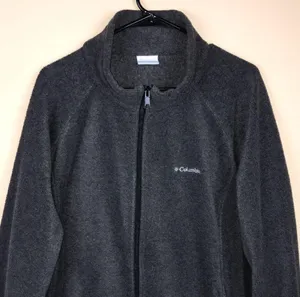Columbia Women’s Camping Hiking Outdoor Gray Fleece Zip-Up Jacket thumbnail 2