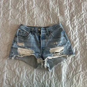Levi’s 501 thumbnail 2