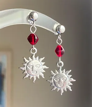 Handmade stainless steel sun face & Czech glass beads boho retro vintage style dangle earrings☀️ thumbnail 5