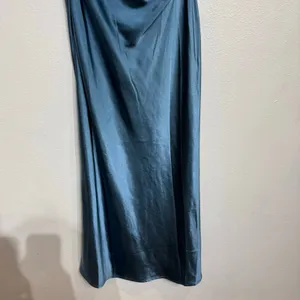 Runaway The Label Steel Blue Kristine Strapless Satin Maxi Dress Sz M thumbnail 4