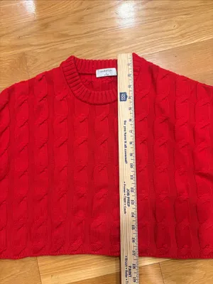 Aritzia Red Cable-Knit Cropped Crewneck Sweater thumbnail 4