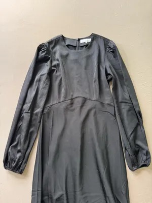 Boutique Empire Waist A-Line Satin Maxi Dress thumbnail 4