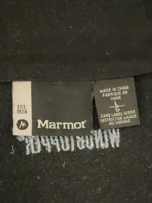 Vintage Y2K Marmot ski jacket thumbnail 4