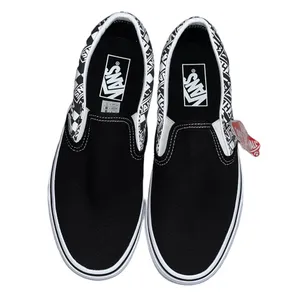 Unisex Vans Off The Wall Classic Slip On Black/Asphalt M6.5/W8 thumbnail 2
