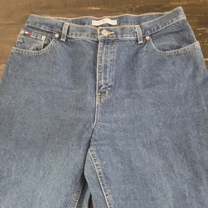 Tommy Hilfiger Womens Vintage Jeans Size 14 A29 100% Cotton Denim thumbnail 1