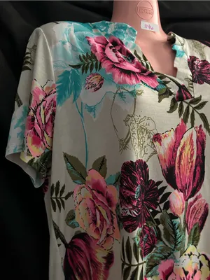 Floral V-Neck Short Sleeve Women's Top in Cream Pink & Teal LG thumbnail 4