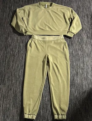 Lululemon Softstreme set bronze green thumbnail 1