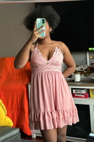 Love Tree Pink Lace Dress thumbnail 1