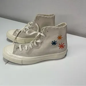 Converse All Star Chuck Taylor Wmn 6.5 Embroidered Floral Cream Leather Suede thumbnail 7
