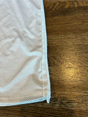 Lucky in Love Sleeveless 1/4 Zip Active Shirt - Size Medium thumbnail 5