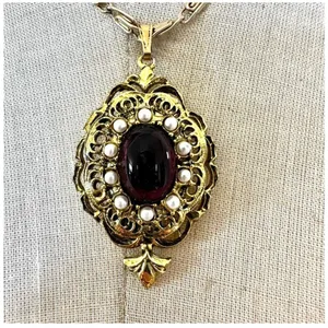 Gold tone faux pearl red Victorian pendant necklace thumbnail 2