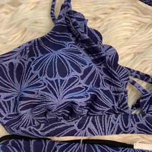 CUPSHE Blue Floral Women's Bikini Set size S brand new see all photos thumbnail 8