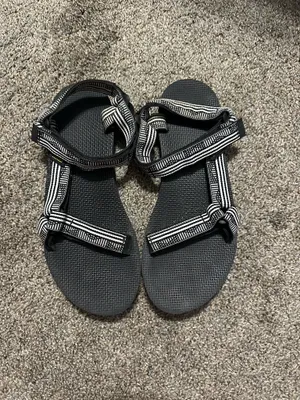 Teva Sandals Women’s thumbnail 1