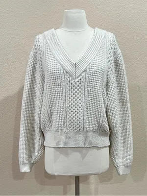 H&M Ivory Mixed Texture Cable Knit Sweater Size Medium thumbnail 5