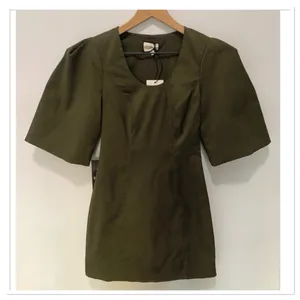 Tuckernuck Ariella Mini Dress XS Olive Green Twill Puff Sleeve Utility NWT thumbnail 3