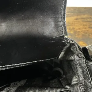Salvatore Ferragamo Shoulder Bag Small Black Leather Italy Coin Purse thumbnail 4