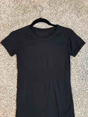 Athleta Black Momentum Tee thumbnail 2