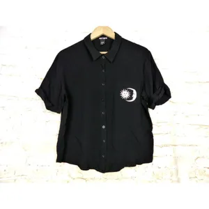 Hot Topic Skull Salem Oversized Button Shirt Womens S Black Goth Witch Moon thumbnail 4