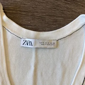 Zara White Scoop Tank with Contrast Trim thumbnail 4