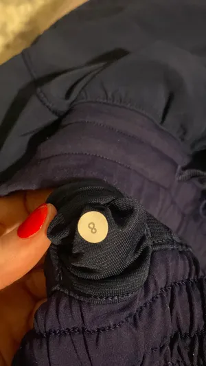 Lululemon Shorts thumbnail 4