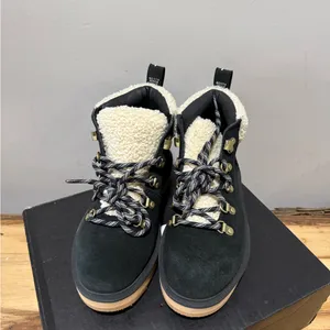 New Sorel Hi‎ Line Hiker Cozy Lace Up Boots Size 6 thumbnail 9