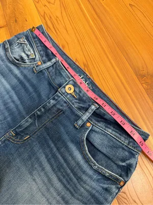 Maurices Edgely High Rise Curvy Flare Jeans Raw Hem Blue Women’s Size 12 Reg thumbnail 6