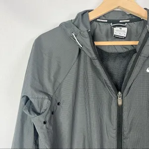 Nike Gray Check Vapor Lightweight Running Athletic Jacket M thumbnail 3
