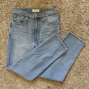 Madewell‎ Womens Size 27 Perfect Vintage Straight Jeans Distressed Light Wash thumbnail 1