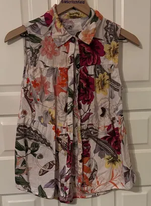 Cupio Multicolor Floral Sleeveless Blouse  small button up thumbnail 1