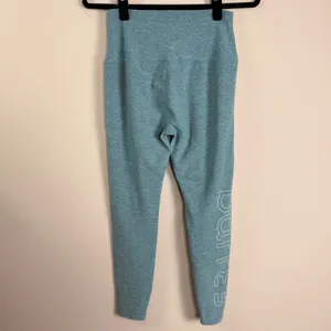 Beyond Yoga x Barre3 Heathered Teal High Waisted Leggings Womens Large USA Made thumbnail 2